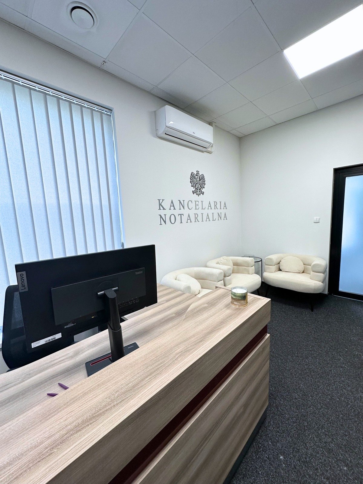 Sekretariat Kancelarii Notarialnej w Katowicach - nowoczesne wnętrze